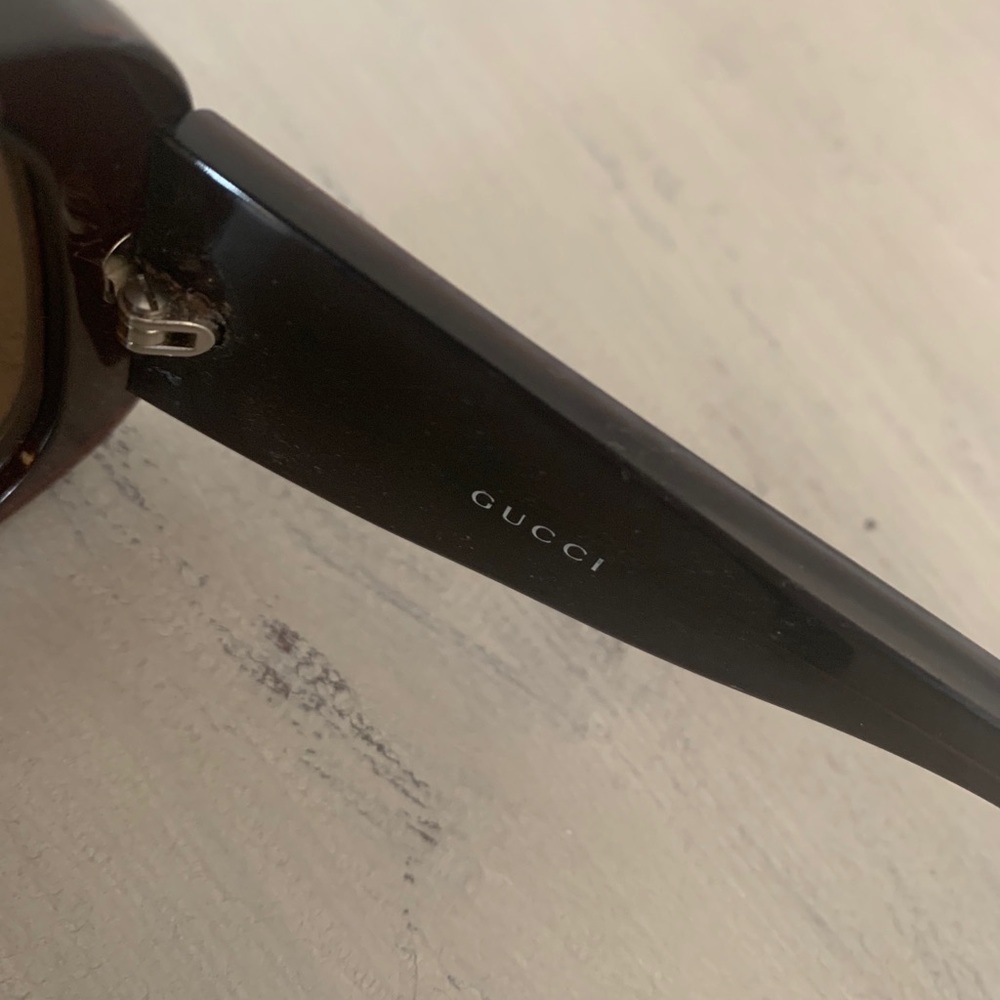Gucci Sunglasses 3033/N/S Tortoise Finish - Picture 6 of 7
